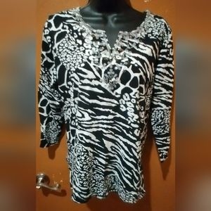 TTL Black and White Animal Print Long Sleeve Shirt Size Medium M